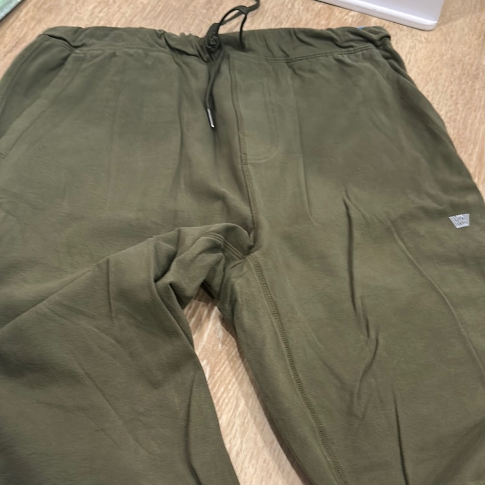 Olive Green Men's SweatPants Mack Weldon Ace